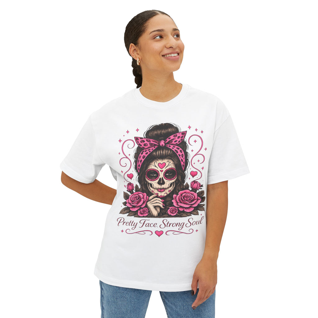 Pretty Face. Strong Soul. Oversize Tee